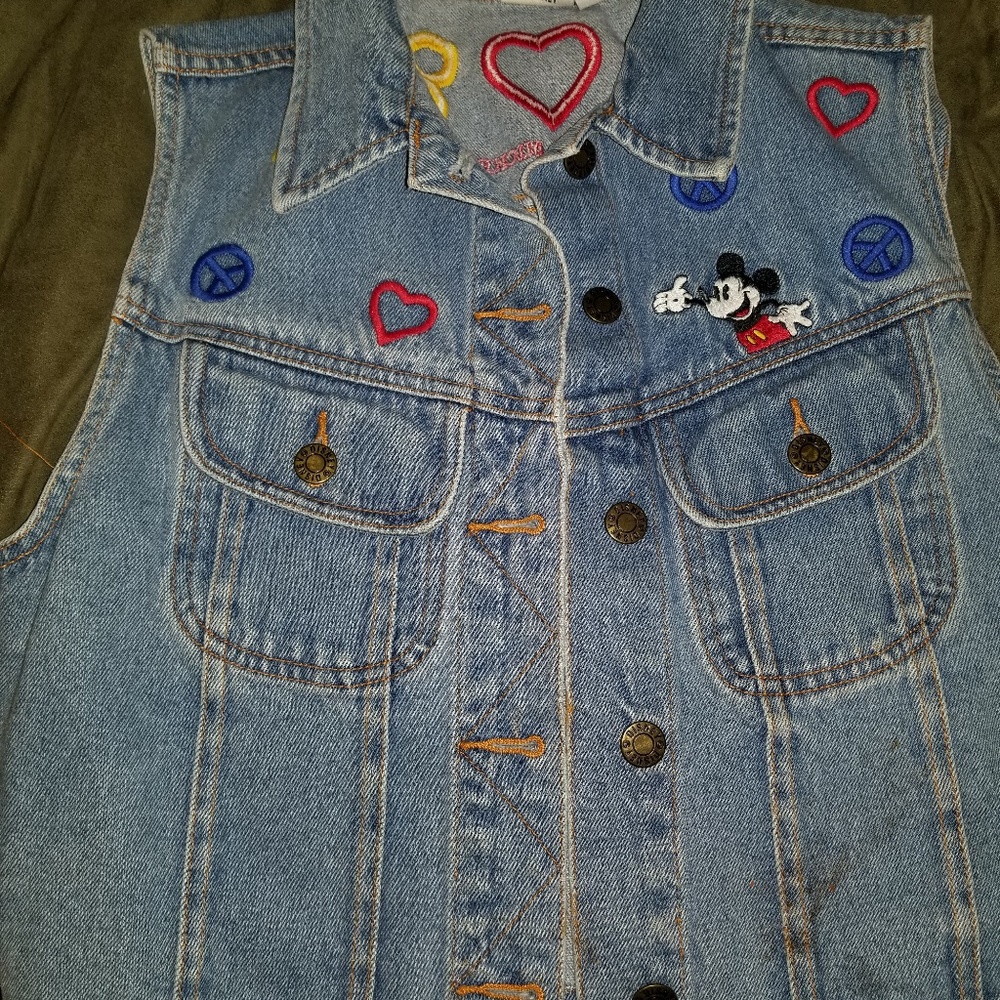 women vtg Mickey mouse vest
